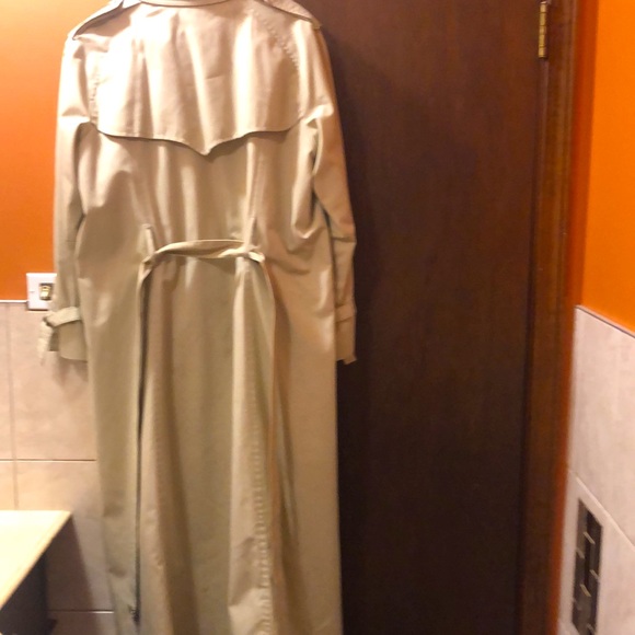 London Fog Coat/ Women - Picture 4 of 10